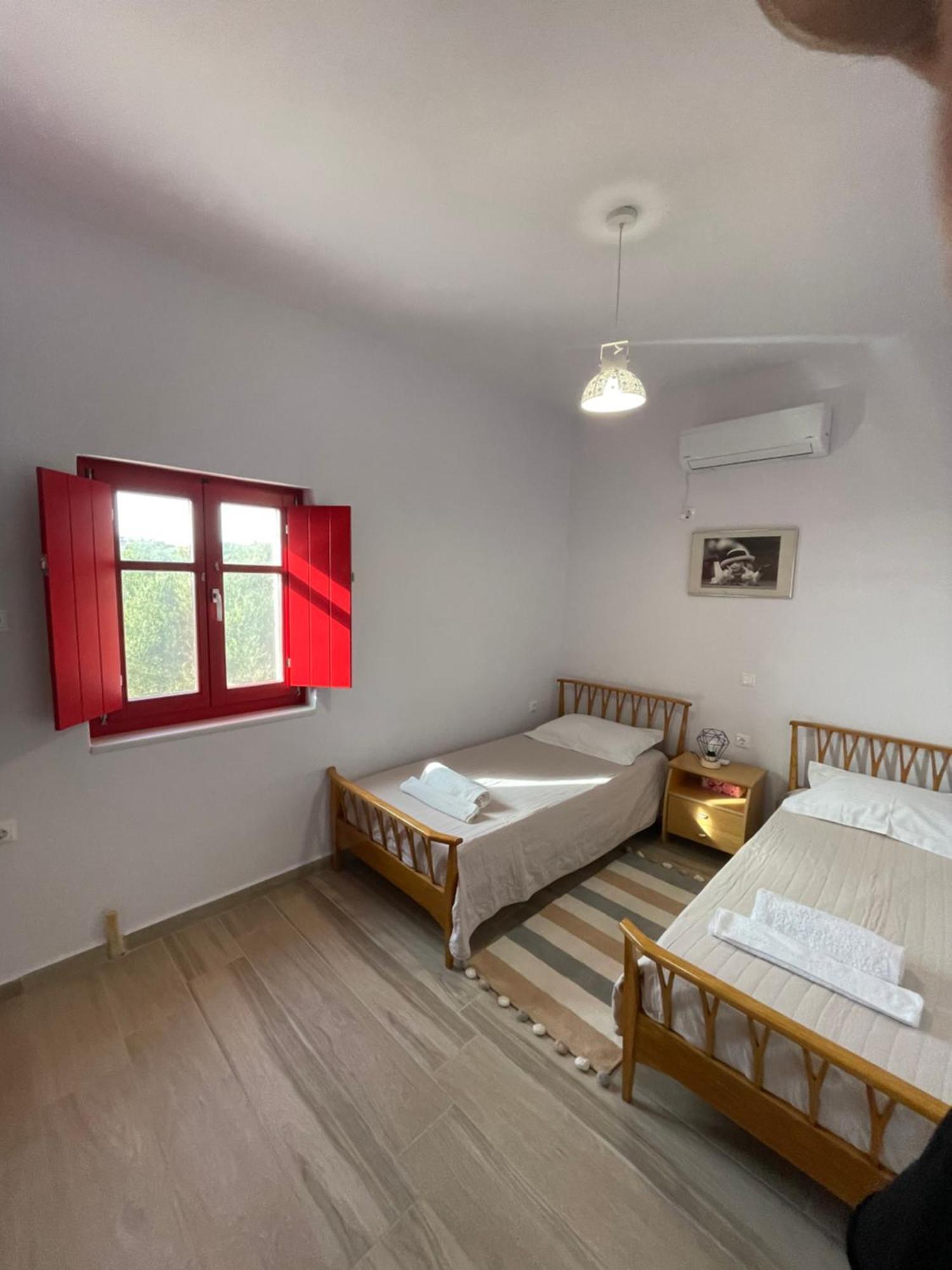 Sugar Stone House 2 Apartment Pyrgos Dirou ภายนอก รูปภาพ