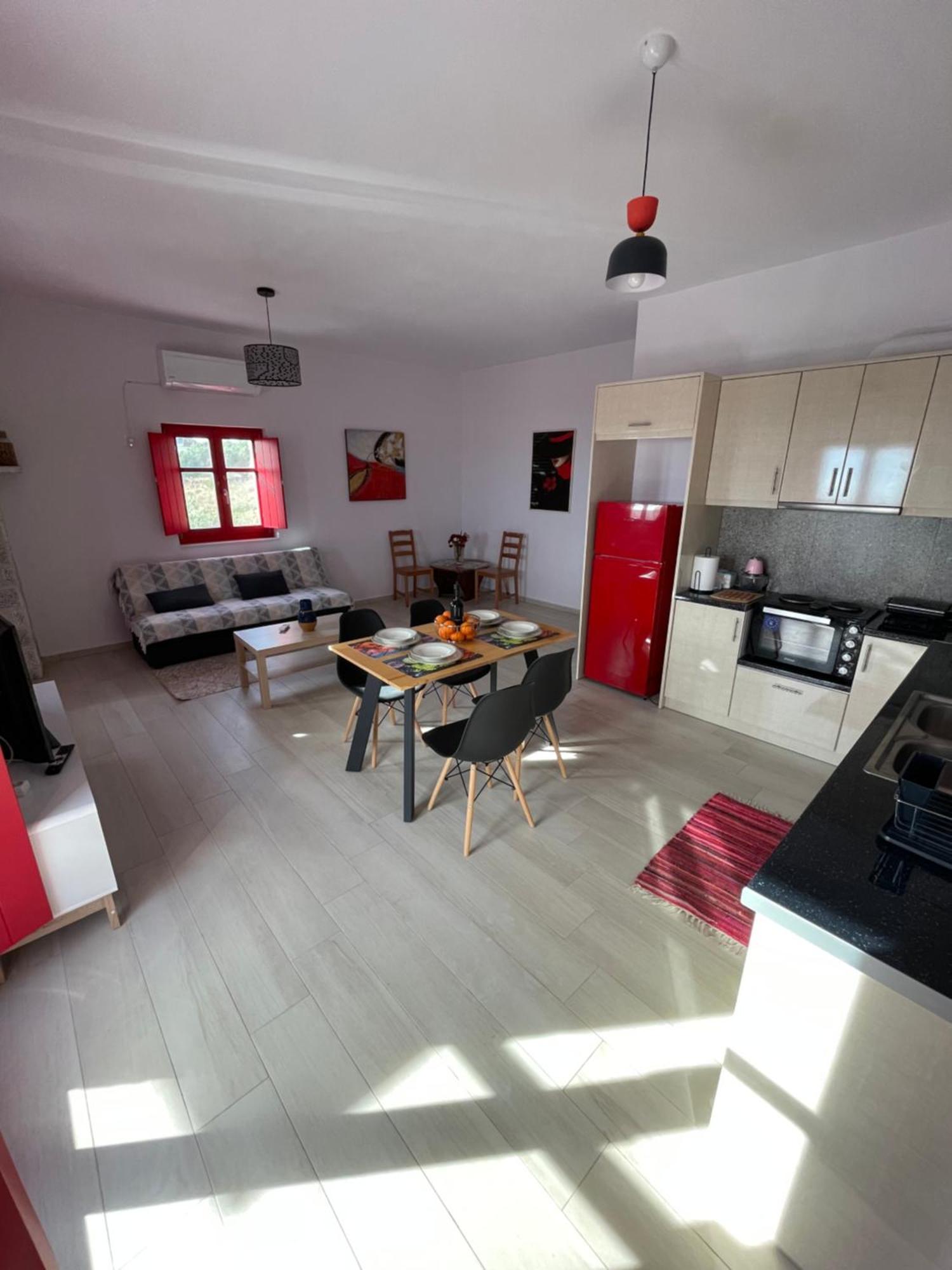 Sugar Stone House 2 Apartment Pyrgos Dirou ภายนอก รูปภาพ
